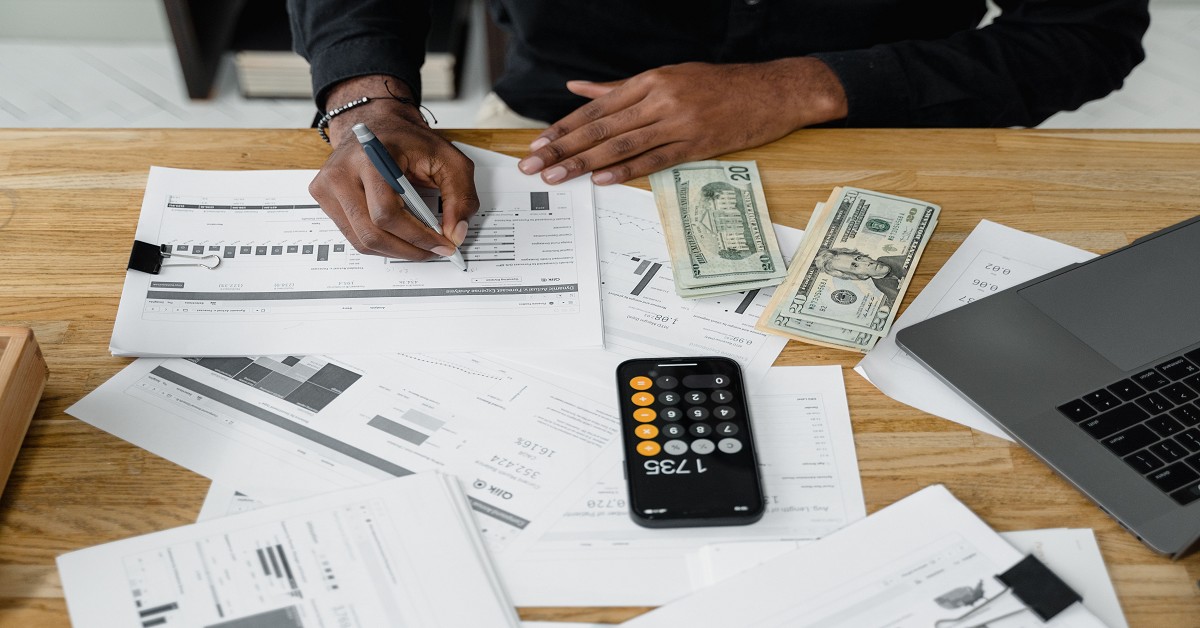 What finance learners should know before online trading What finance learners should know before online trading