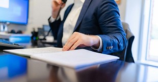 Registered Agent for US LLC: What It Is, What It Costs, Why It Matters