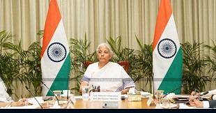 FM Sitharaman Reviews RBI Swap Schemes; Banks Report Strong NRI Response to FCNR(B) Deposits