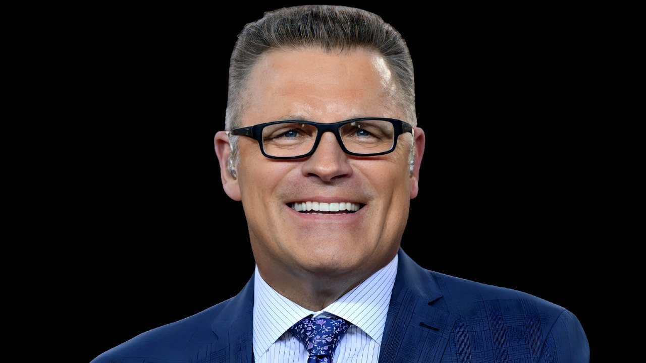 Howie Long Net Worth (FORBES) Salary Assets - Net Worth Club 2024
